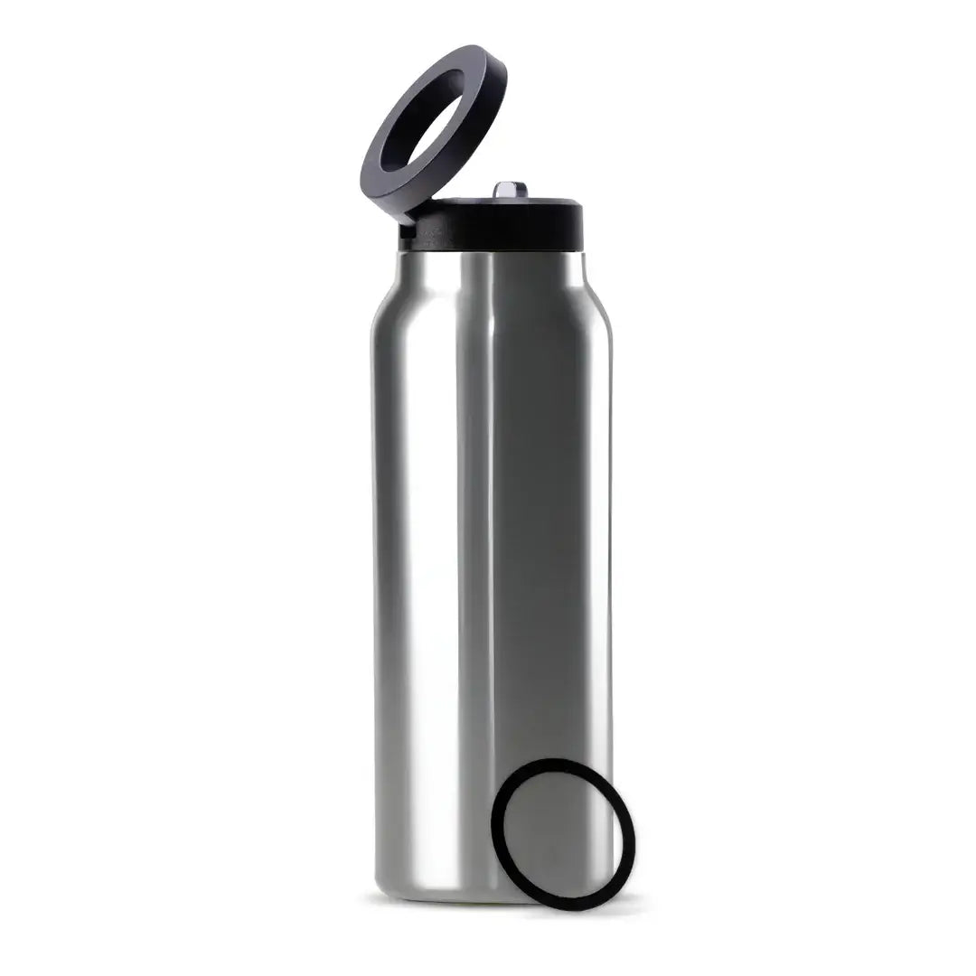 Sleek stainless steel water bottle with magnetic lid, perfect for long-lasting temperature control, 701-900ml capacity.